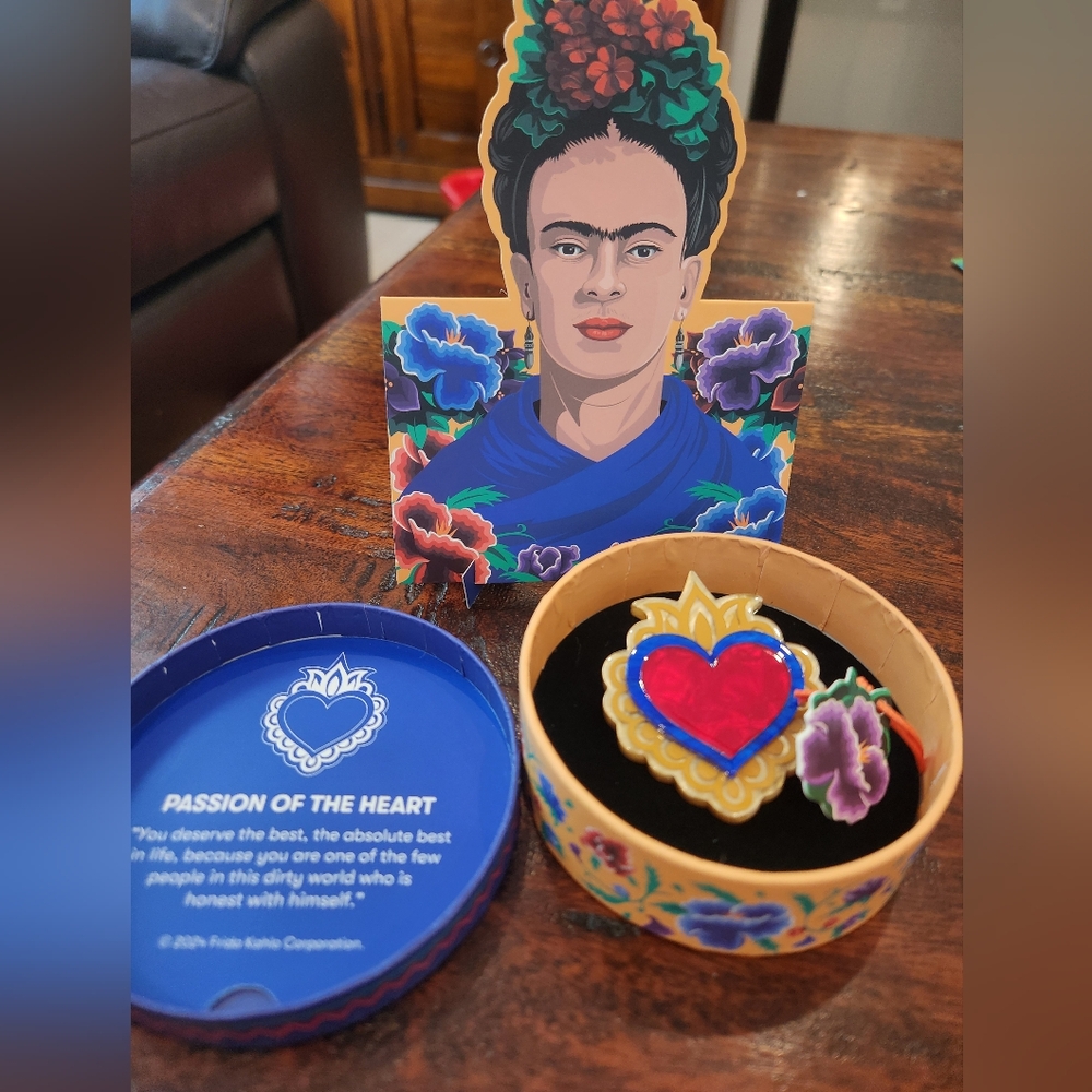 Erstwilder x Frida Kahlo Passion of the Heart